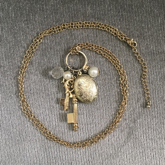Jewelry 28 Locket And Key Necklace Poshmark